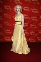 los angeles, 19 febbraio - figura di cera di cate blanchett alla figura di cera di cate blanchett madame tussauds che si svela in un teatro cinese tcl 6 il 19 febbraio 2015 a los angeles, ca foto