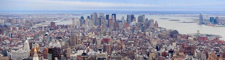 panorama dei grattacieli del centro di new york city manhattan foto