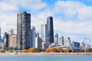 skyline urbano della città di chicago foto