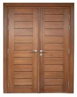porta di legno isolata su sfondo bianco foto