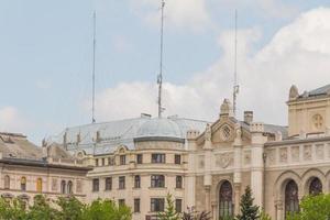 edifici tipici del XIX secolo nel quartiere del castello di budapest di budapest foto