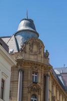 edifici tipici del XIX secolo nel quartiere del castello di budapest di budapest foto