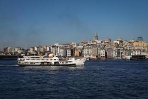 torre di galata e distretto di galata a istanbul, turchia foto
