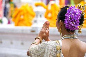 femmine tailandesi danza tranditinal. foto