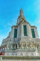 wat arun è un punto di riferimento in Thailandia foto