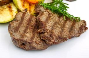 bistecca di vitello alla griglia foto