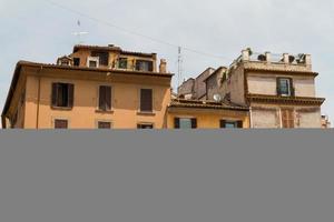 Roma, Italia. particolari architettonici tipici della città vecchia foto