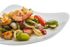 frutti di mare con verdure foto