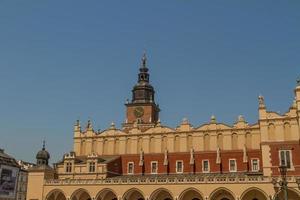 edificio sukiennice a cracovia, polonia foto