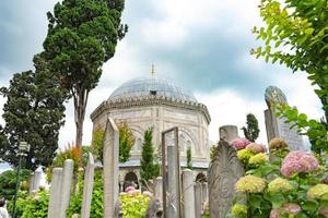 il mausoleo di suleiman il magnifico e roksolana. moschea suleymaniye a istanbul foto ravvicinata di alta qualità