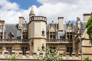 edificio storico a parigi francia foto