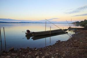 barche da pesca nel fiume Mekong foto