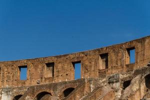 Colosseo a Roma, Italia foto