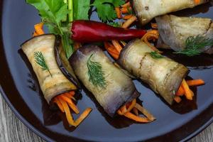 involtini di melanzane con carote foto