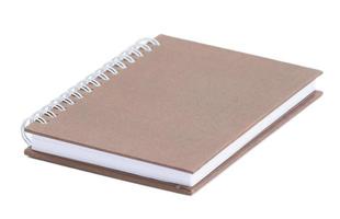 notebook marrone isolato su sfondo bianco foto
