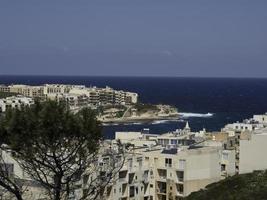 l'isola di gozo sul mar mediterraneo foto