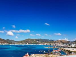 in viaggio con una nave da crociera per philipsburg st. maarten foto