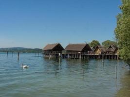 meersburg sul lago di costanza in germania foto