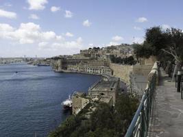 la città di valletta sull'isola di malta foto