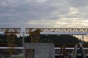 fabbrica industriale per la produzione di parti in calcestruzzo - finestre - pareti - ecc. della costruzione di edifici e case che vogliono risparmiare tempo. foto