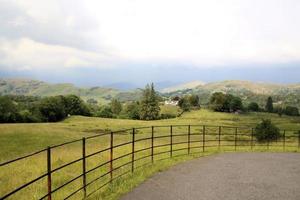 una vista del distretto dei laghi in cumbria vicino a coniston foto