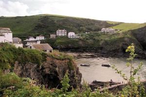 una veduta di port isaac in cornovaglia foto