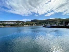 una vista della costa scozzese a mallaig foto