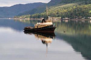 una vista della costa scozzese vicino all'isola di Skye foto