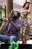 12 aprile 2018 - new orleans, louisiana, usa - musicisti jazz che si esibiscono nel quartiere francese di new orleans, louisiana. foto