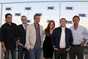 los angeles, 5 agosto - allen gregory cast con jonah hill in arrivo alla festa fox tca estate 2011 a gladstones il 5 agosto 2011 a santa monica, ca foto