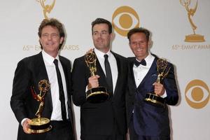 los angeles, 22 settembre - john de mol, carson daly, mark burnett al 65esimo premio emmy, sala stampa al teatro nokia il 22 settembre 2013 a los angeles, ca foto