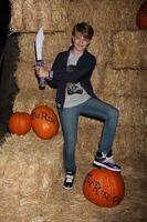 los angeles, 4 ottobre - Jacob Hopkins all'ascesa del jack o lanterns ai giardini di descanso il 4 ottobre 2014 a la canada flintridge, ca foto