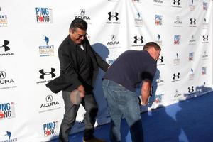 los angeles, 4 settembre - george lopez al ping pong 4 scopo evento di beneficenza al Dodger Stadium il 4 settembre 2014 a los angeles, ca foto