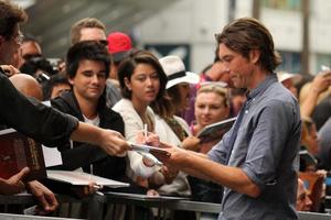 los angeles, 24 giugno - jerry o connell alla star di jerry bruckheimer sulla hollywood walk of fame al teatro el capitan il 24 giugno 2013 a los angeles, ca foto