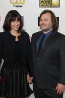 los angeles, 9 gennaio - jack black, tanya haden arriva al 18° premio annuale dei critici cinematografici presso l'hangar di barker il 9 gennaio 2013 a santa monica, ca foto