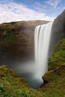 cascata dell'Islanda - skogafoss foto