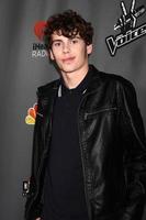 los angeles, 8 maggio - Garrett gardner arriva all'evento Voice Season 4 top 12 presso la House of Blues l'8 maggio 2013 a West Hollywood, ca foto