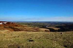 una vista delle brughiere dello Yorkshire vicino a Holmfirth foto