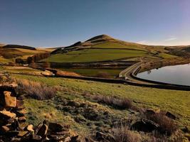 una vista delle brughiere dello Yorkshire vicino a Holmfirth foto