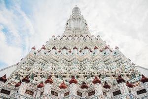 pagoda wat arun foto