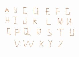 lettere dell'alfabeto inglese disposte da patatine fritte foto