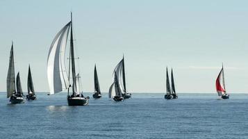 gara di barche a vela foto