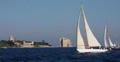 gara di barche a vela foto