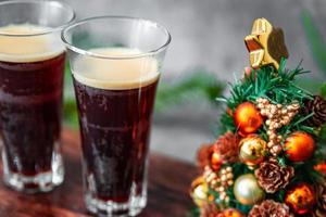 natale bevanda calda caffè, cocktail, cacao capodanno dolce dolce casa vacanza atmosfera pasto cibo spuntino sul tavolo copia spazio cibo sfondo rustico vista dall'alto foto