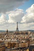 veduta aerea di parigi