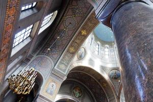 interno della cattedrale uspensky a helsinki foto