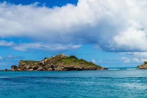 sulla costa di antigua foto