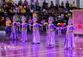 tailandia, tailandia -26 giugno 2019 gruppo di ballo tailandese del bambino il 26 giugno 2019 foto