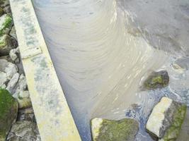 wadden mare maree costa pietre rocce acqua albanella sabbia germania. foto