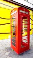 cabina telefonica rossa foto